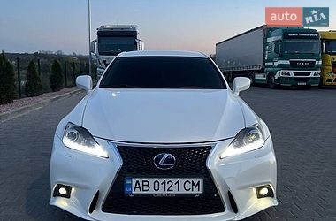 Седан Lexus IS 2007 в Виннице