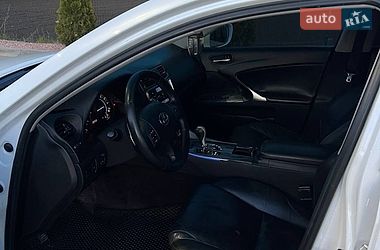 Седан Lexus IS 2007 в Виннице