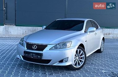 Седан Lexus IS 2005 в Тернополі