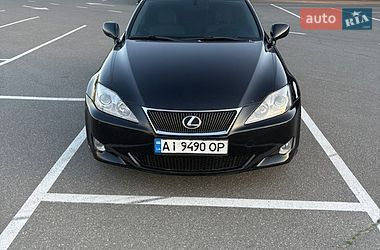 Седан Lexus IS 2006 в Киеве