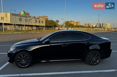Седан Lexus IS 2006 в Киеве