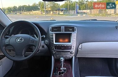 Седан Lexus IS 2006 в Киеве