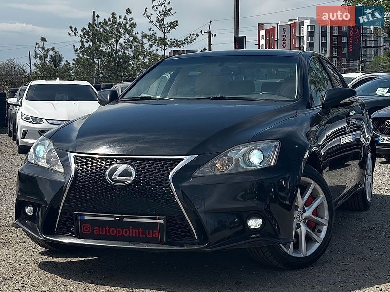 Lexus IS 2011