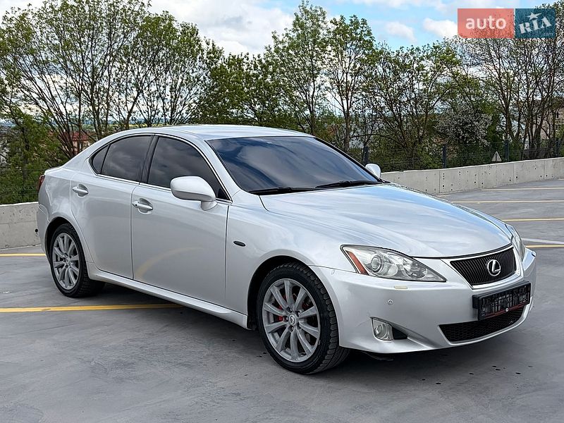 Седан Lexus IS 2005 в Тернополе