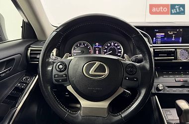 Седан Lexus IS 2015 в Одессе