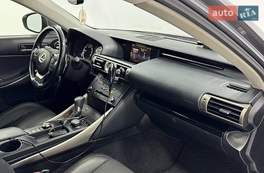 Седан Lexus IS 2015 в Одессе