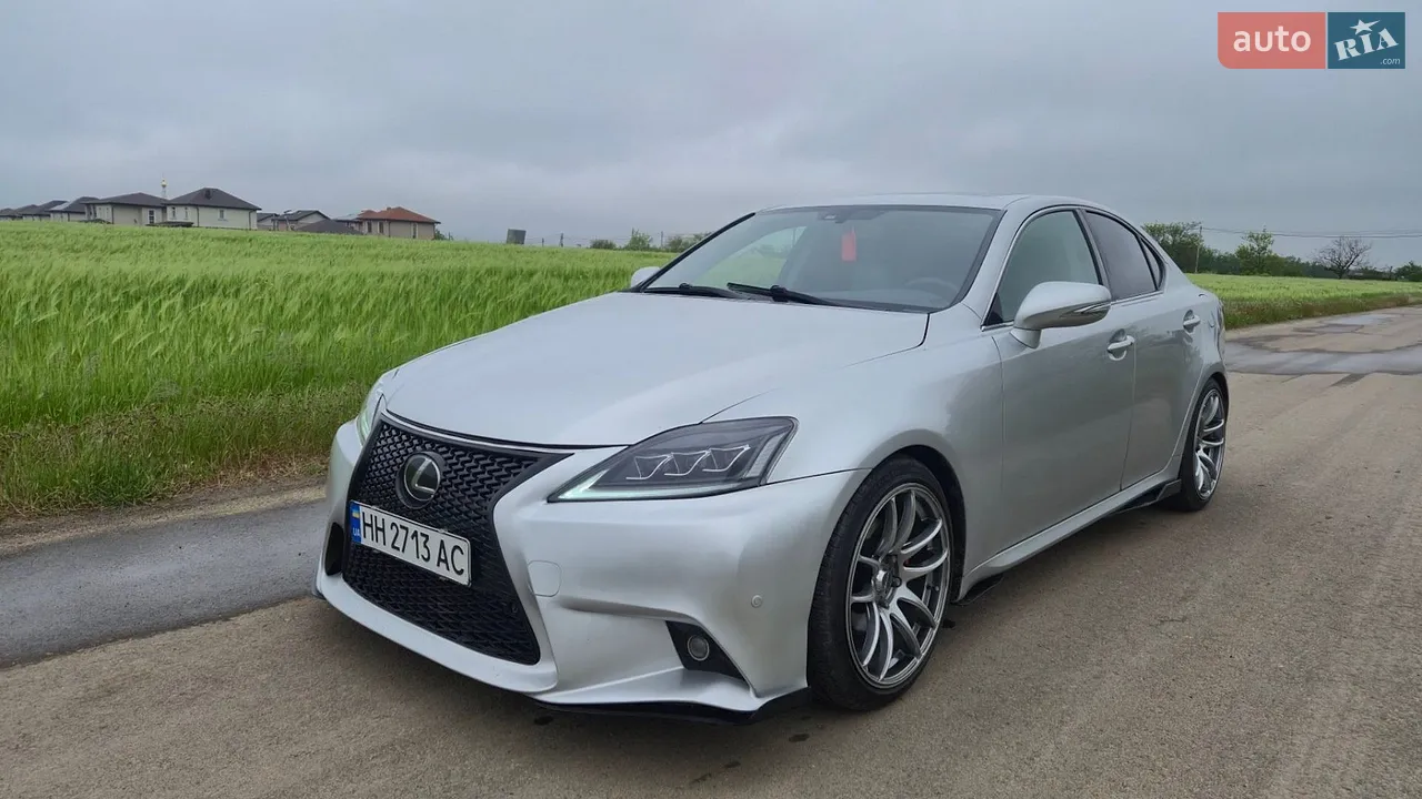 2010 Lexus IS - мініатюра 14