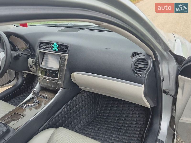 Седан Lexus IS 2010 в Одессе