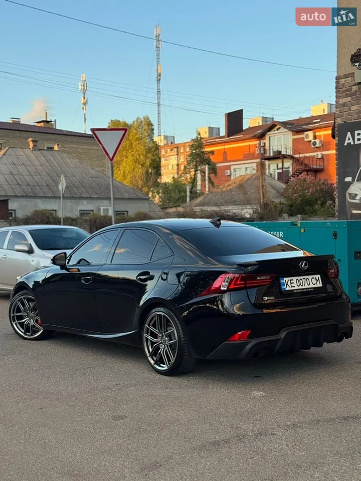 2015 Lexus IS - мініатюра 7