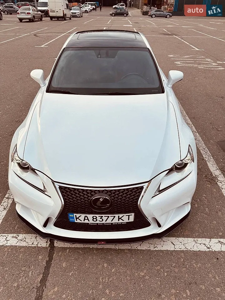 2016 Lexus IS - мініатюра 11