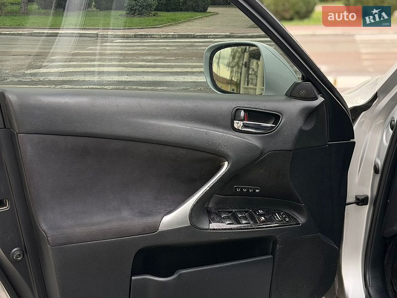 Седан Lexus IS 2007 в Черкассах