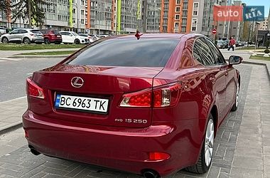 Седан Lexus IS 2012 в Львове