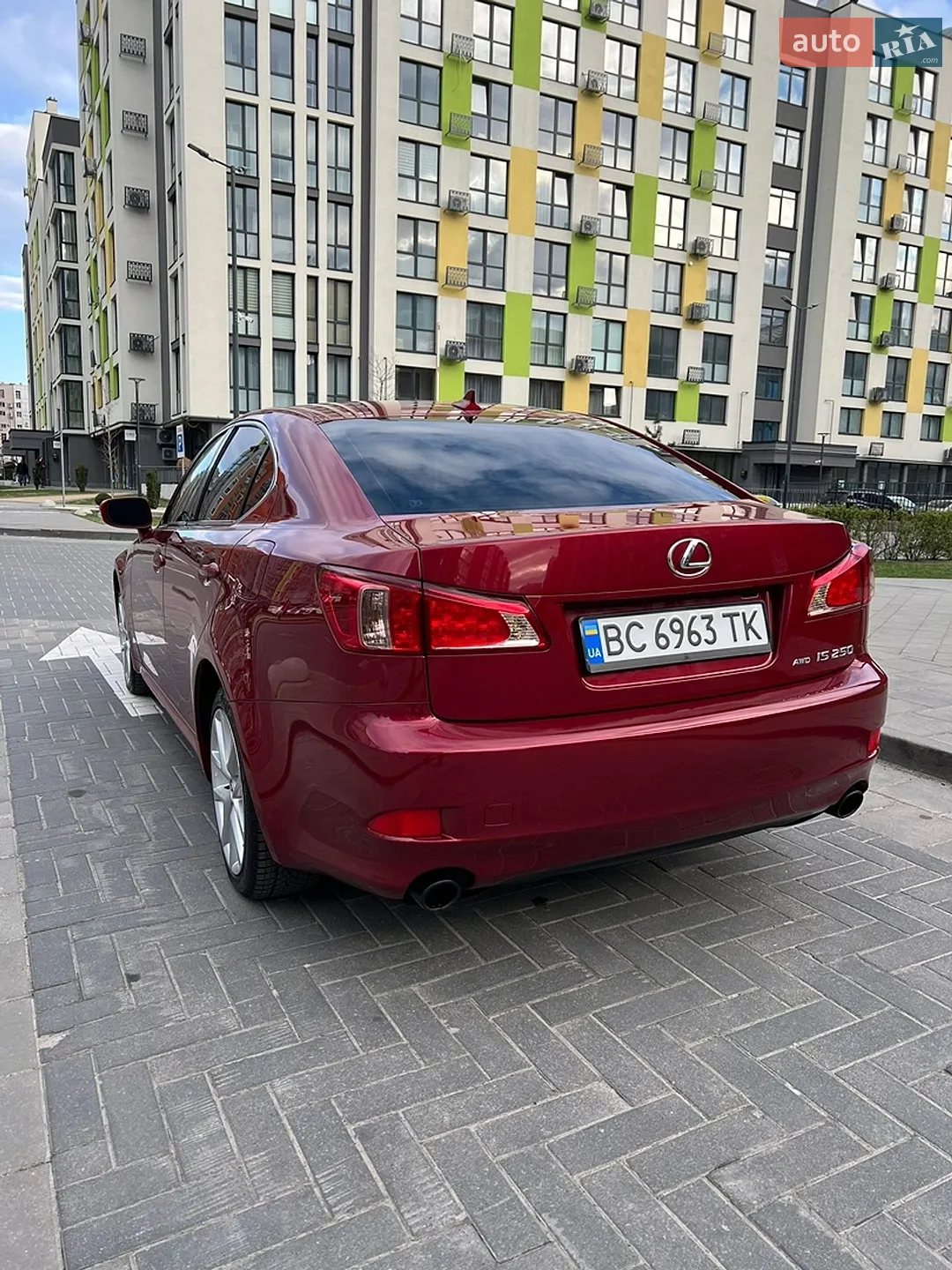 2012 Lexus IS - мініатюра 16