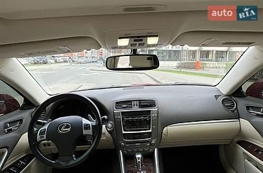 Седан Lexus IS 2012 в Львове
