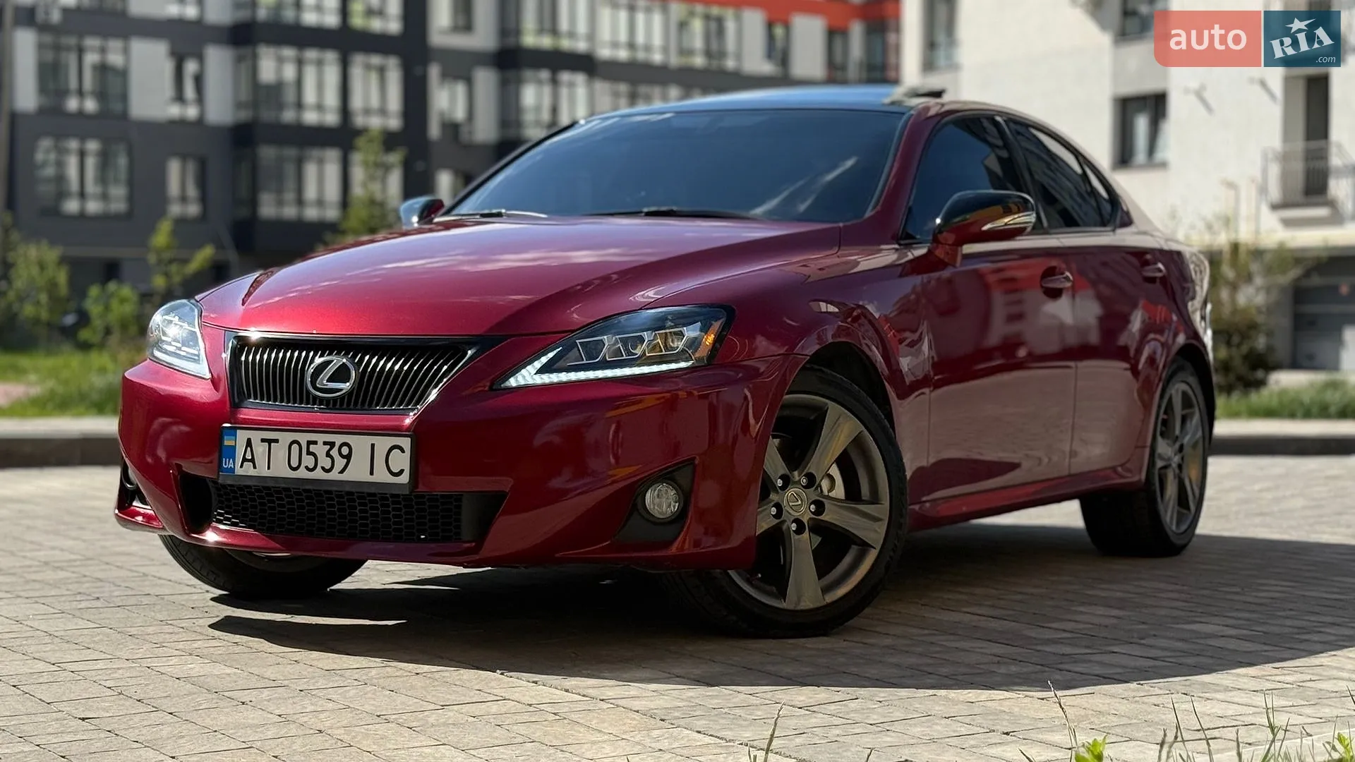 2013 Lexus IS - мініатюра 4