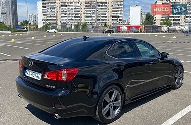 Седан Lexus IS 2011 в Киеве