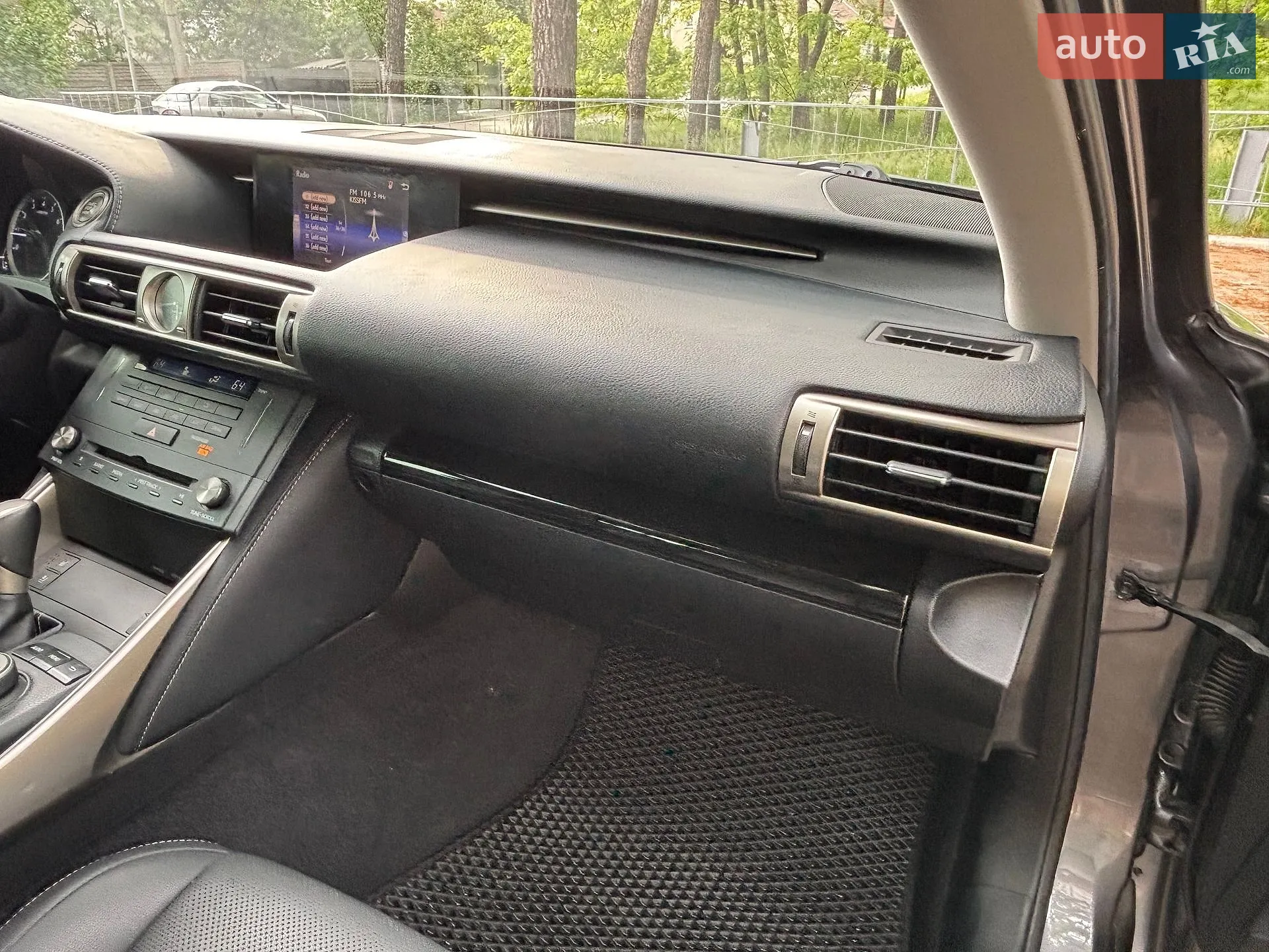 2014 Lexus IS - мініатюра 28
