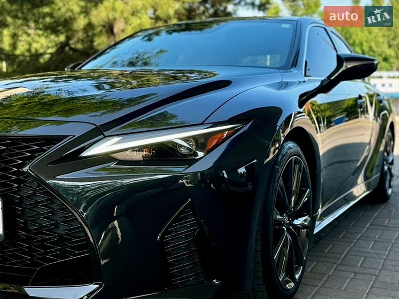 Седан Lexus IS 2021 в Днепре фото 2 Седан Lexus IS 2021 в Днепре