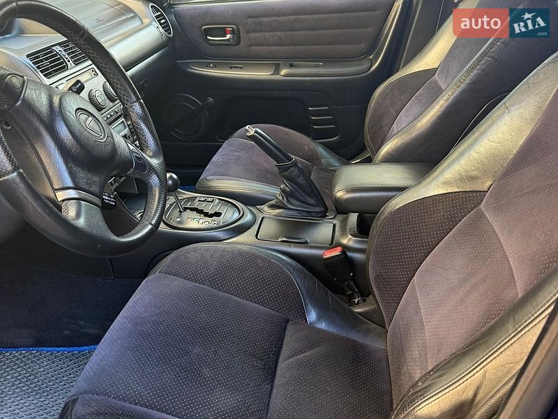 Универсал Lexus IS 2002 в Одессе