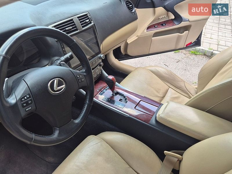 Седан Lexus IS 2007 в Харькове