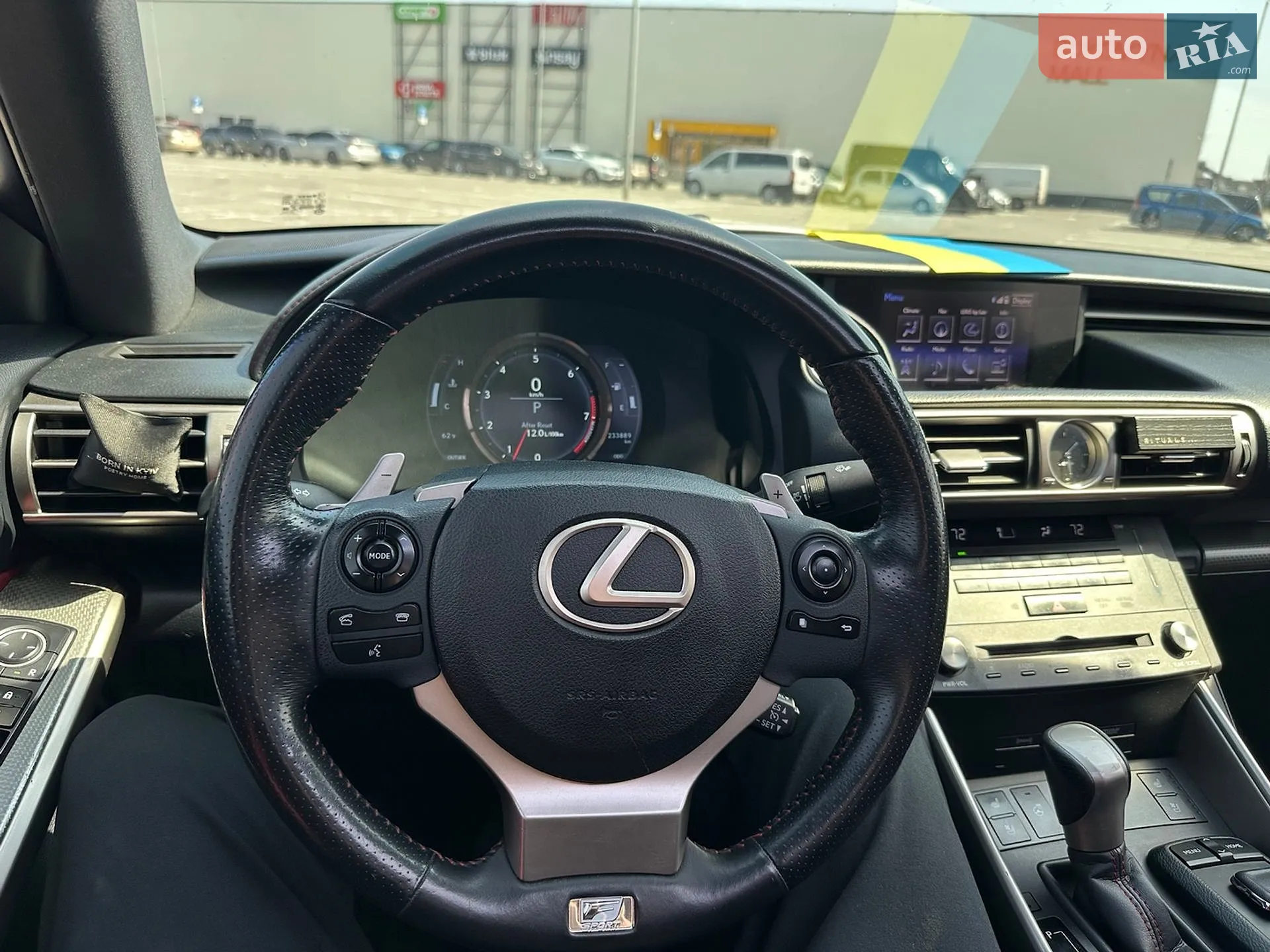 2015 Lexus IS - мініатюра 16