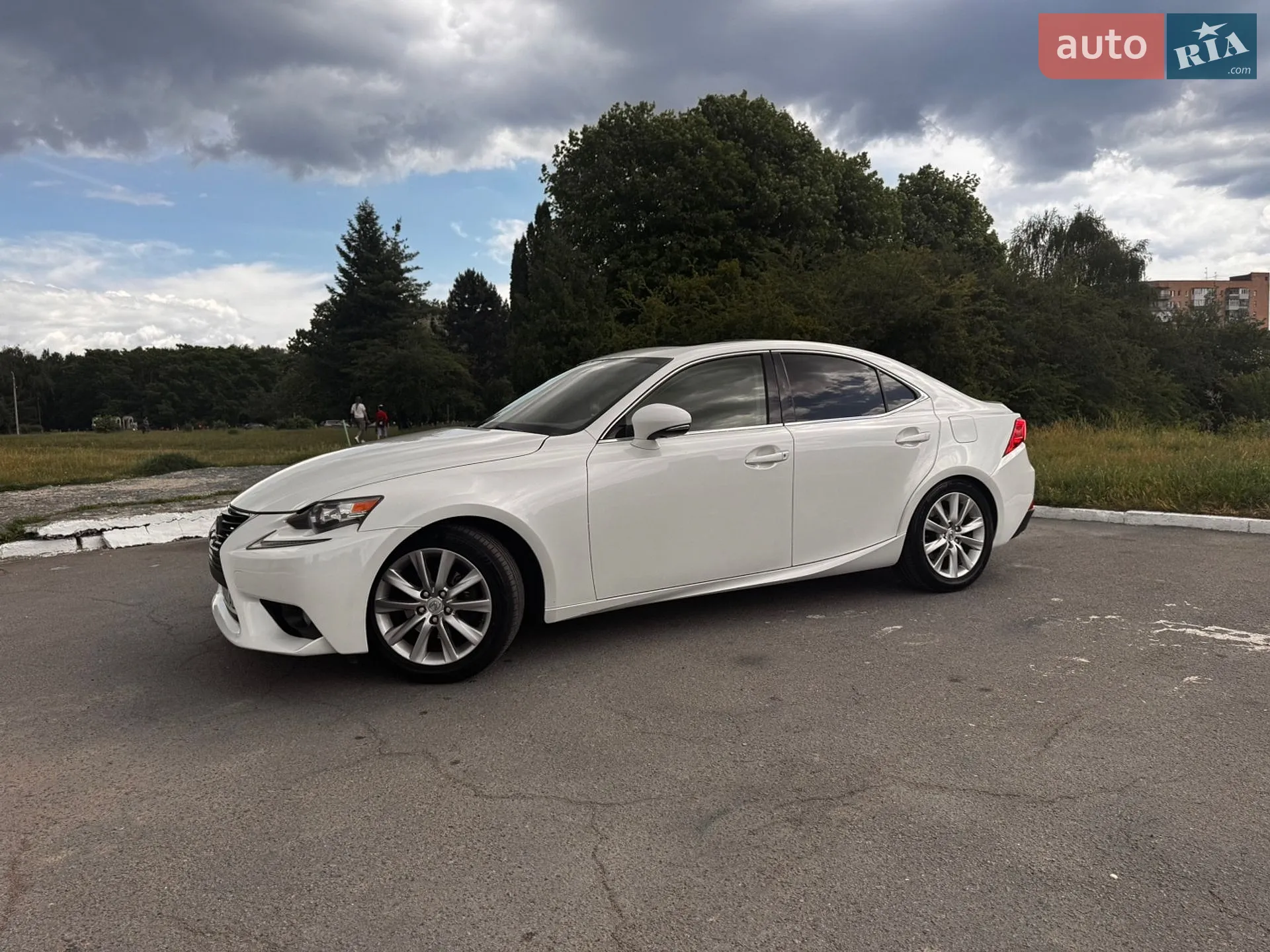 2014 Lexus IS - мініатюра 2
