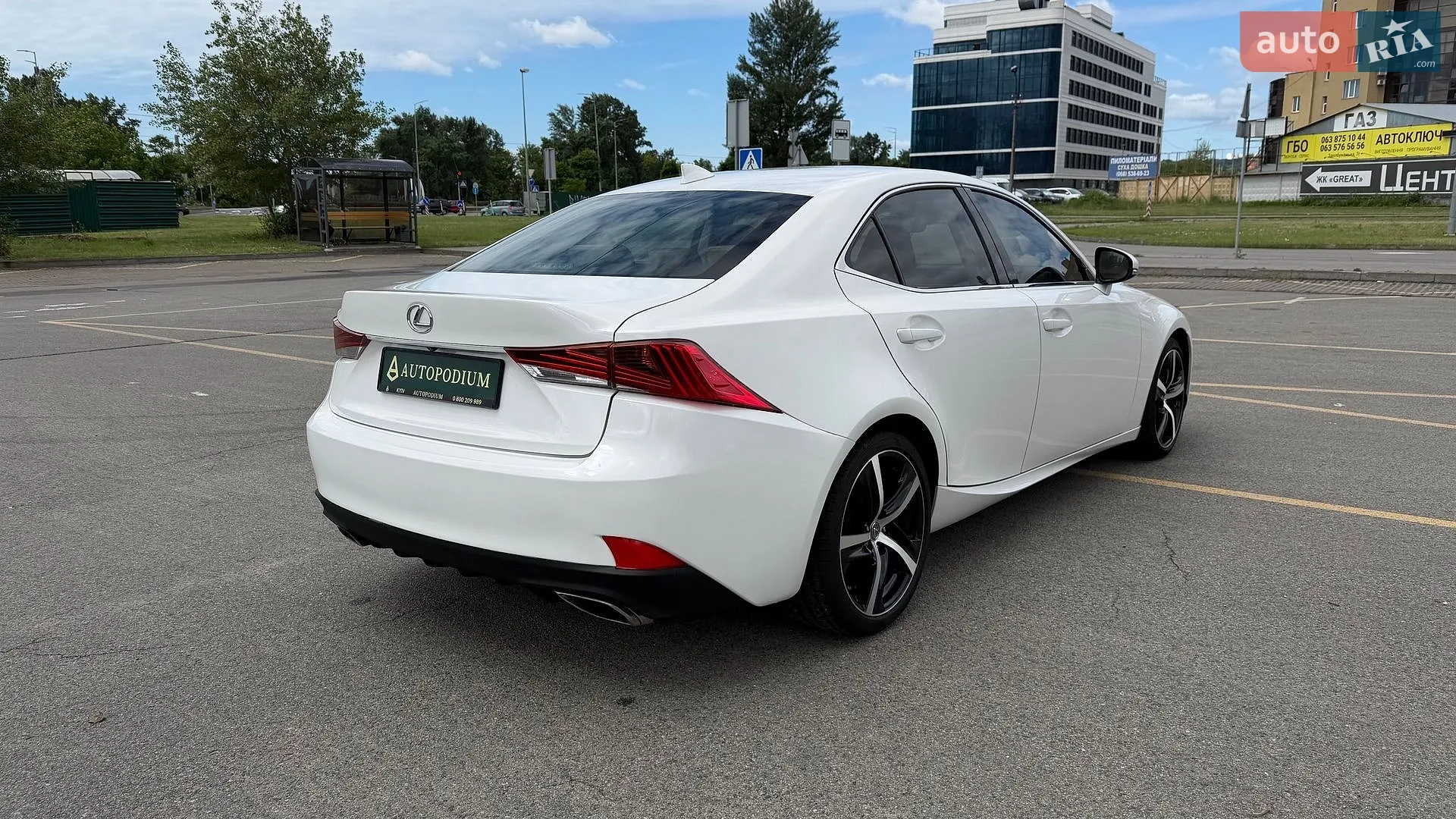 2018 Lexus IS - мініатюра 7