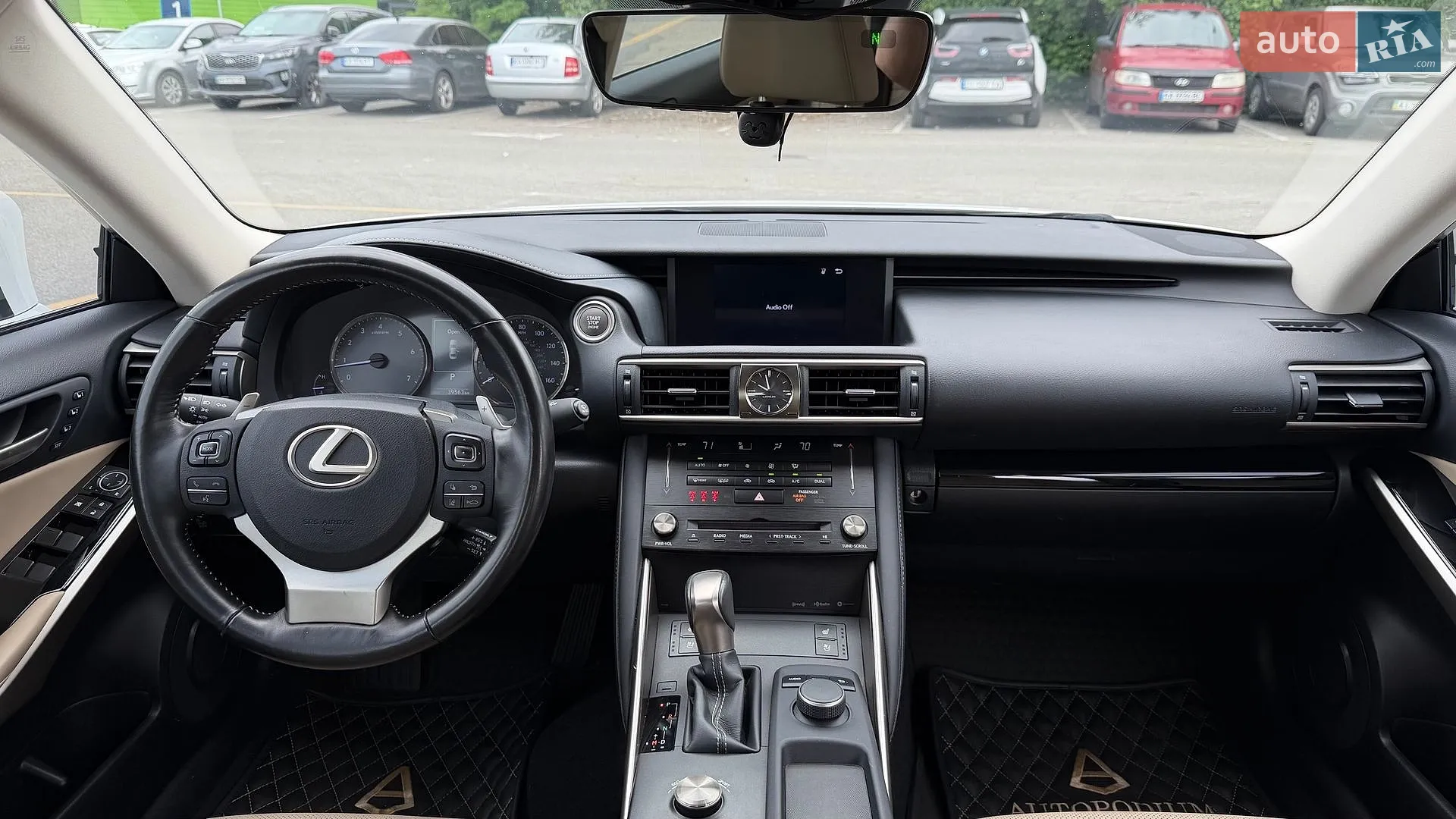 2018 Lexus IS - мініатюра 29