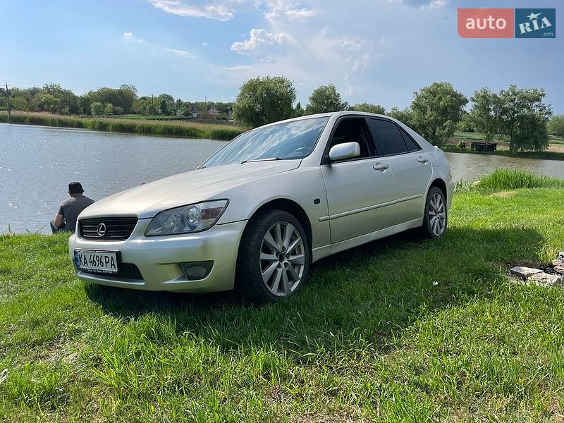 Седан Lexus IS 1999 в Белой Церкви
