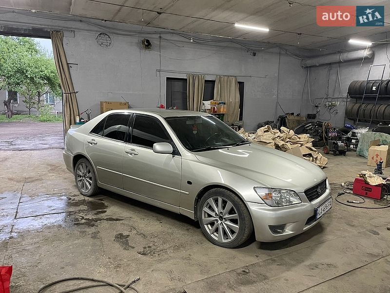 Седан Lexus IS 1999 в Белой Церкви