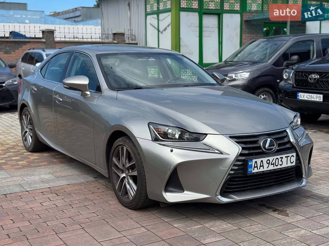 2017 Lexus IS - мініатюра 30