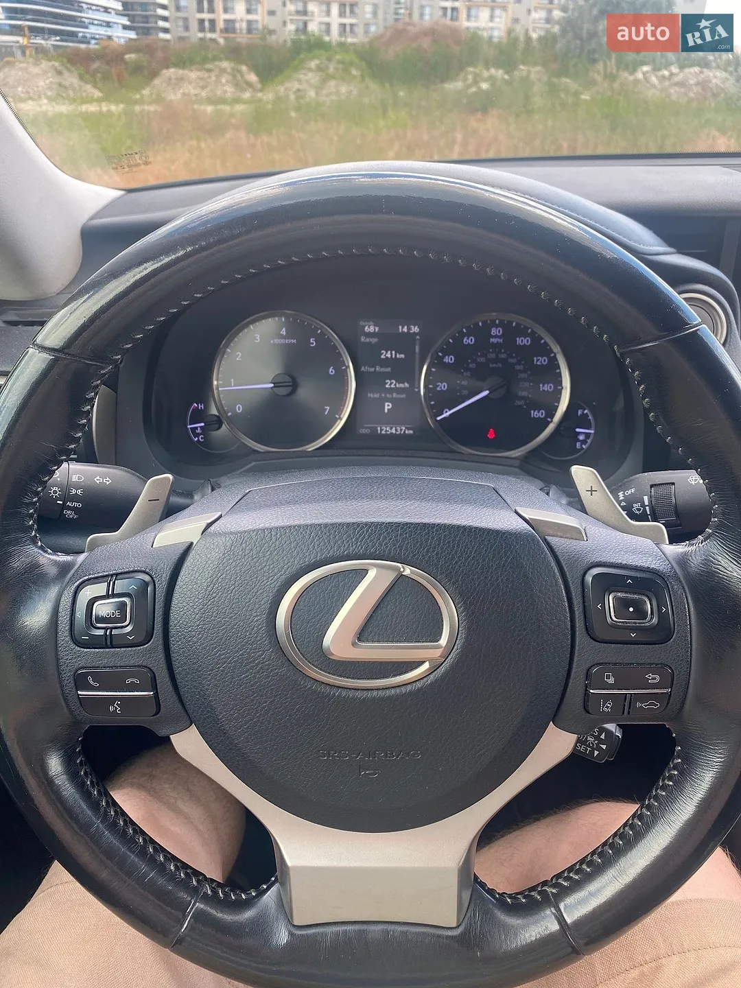2017 Lexus IS - мініатюра 6