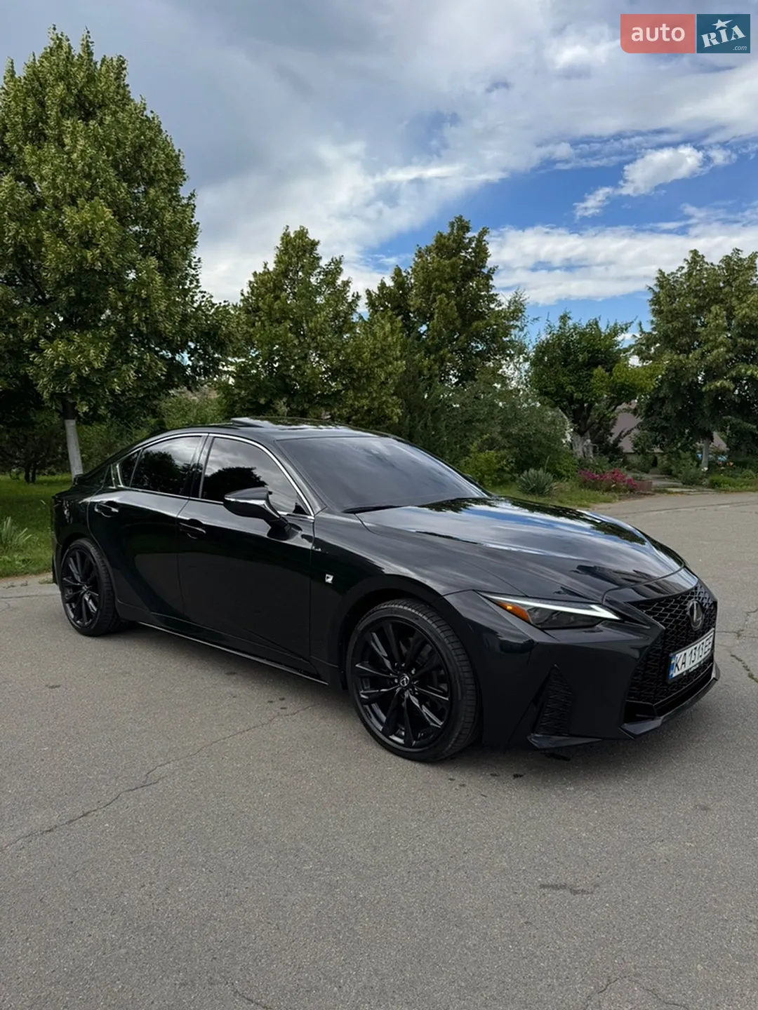 2024 Lexus IS - фото 1
