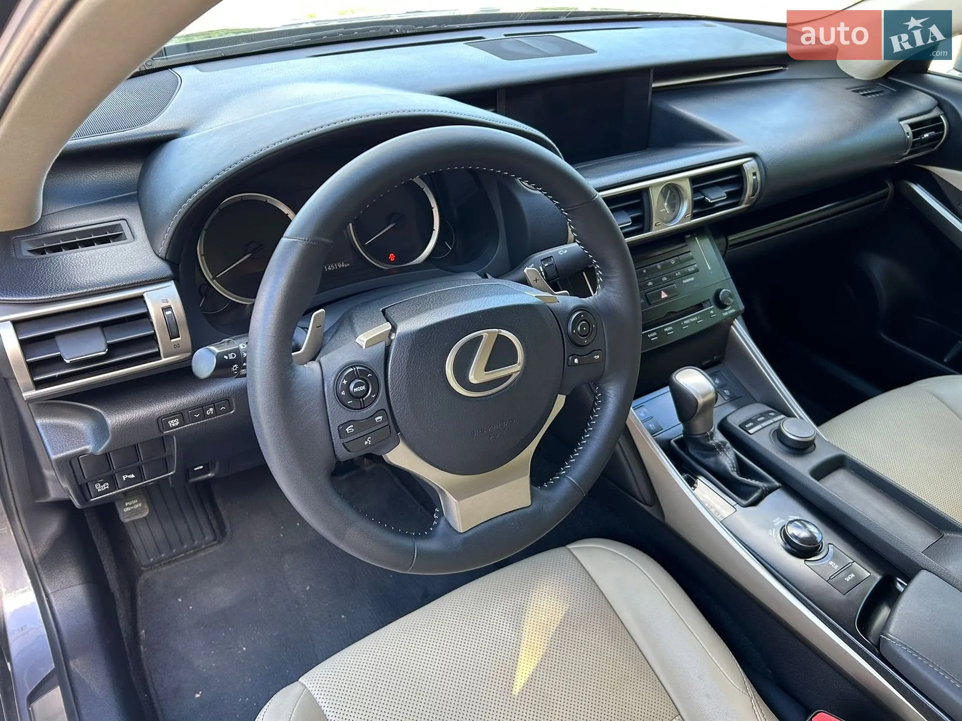 2013 Lexus IS - мініатюра 21