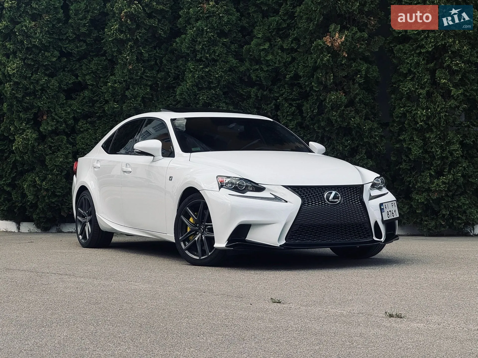 2016 Lexus IS - мініатюра 2