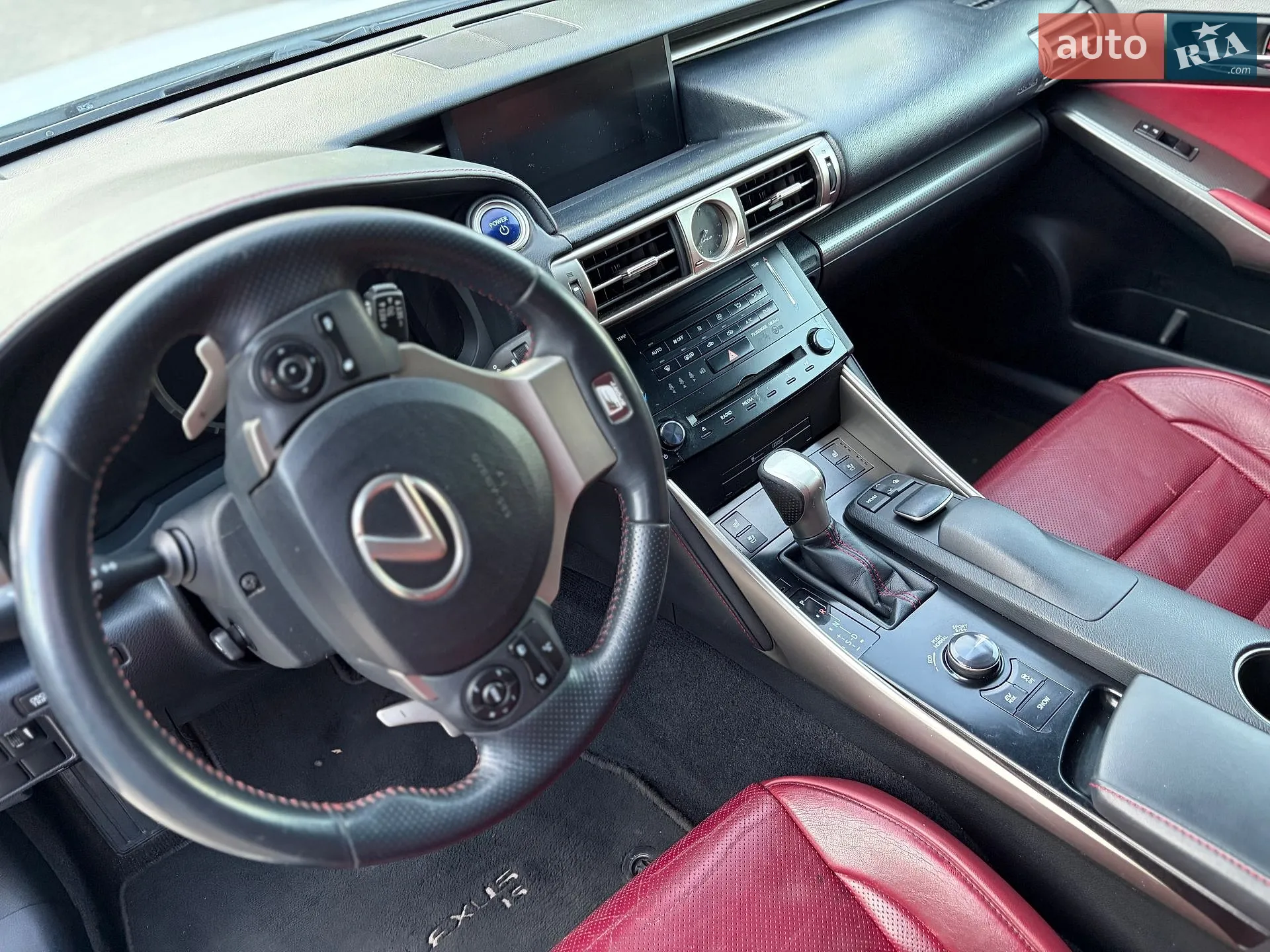 2013 Lexus IS - мініатюра 14