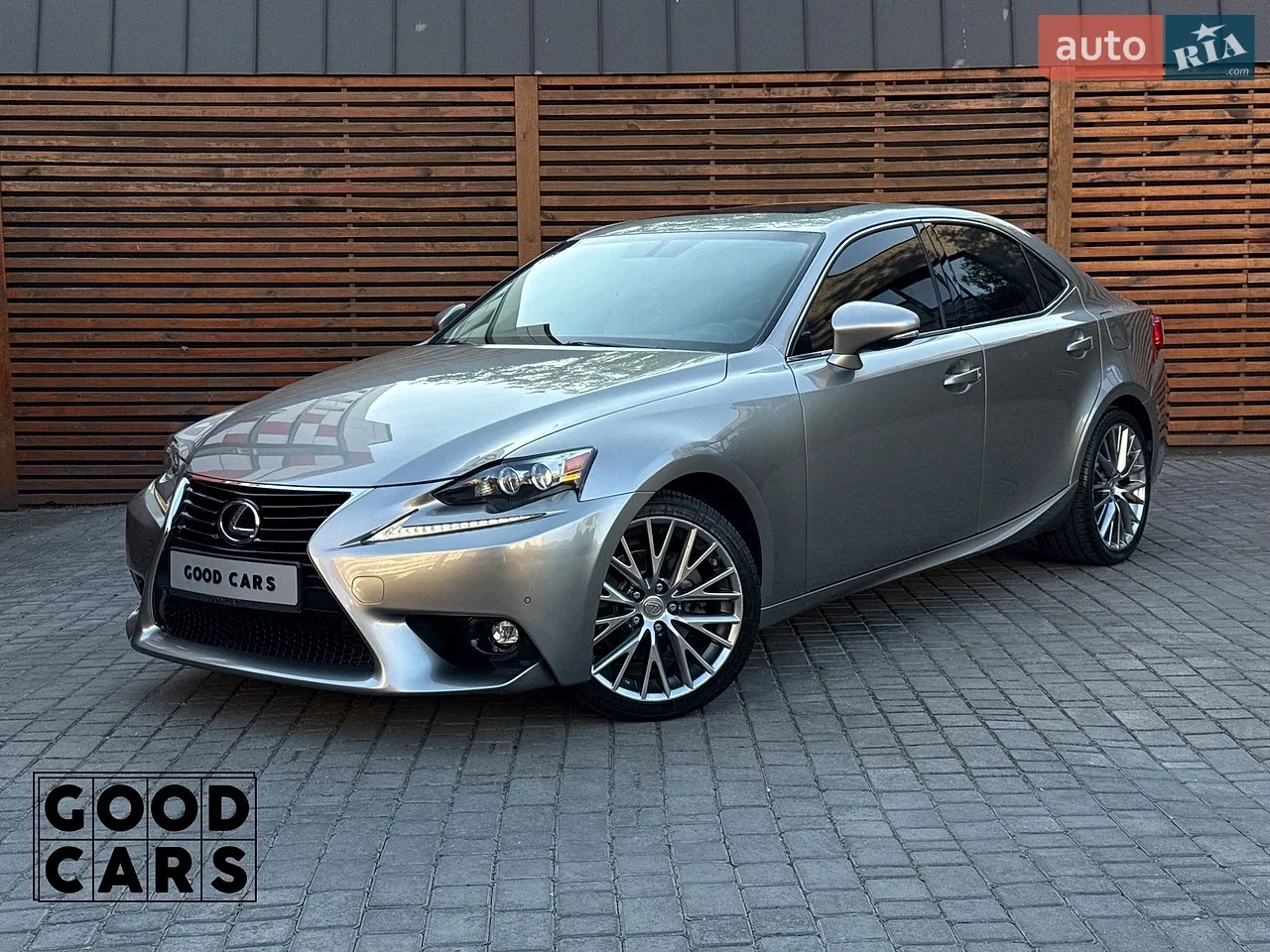 2016 Lexus IS - мініатюра 20