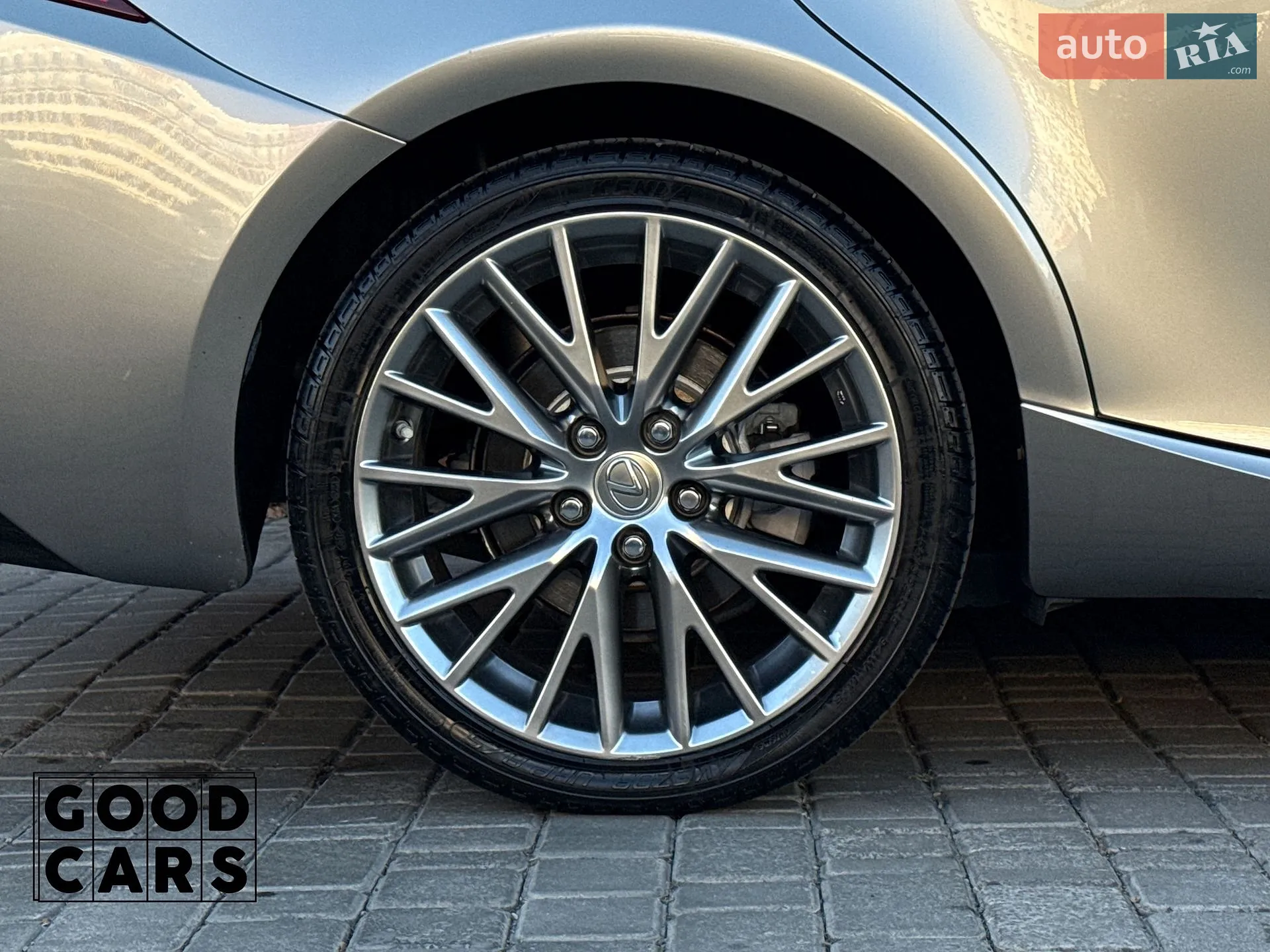 2015 Lexus IS - мініатюра 15