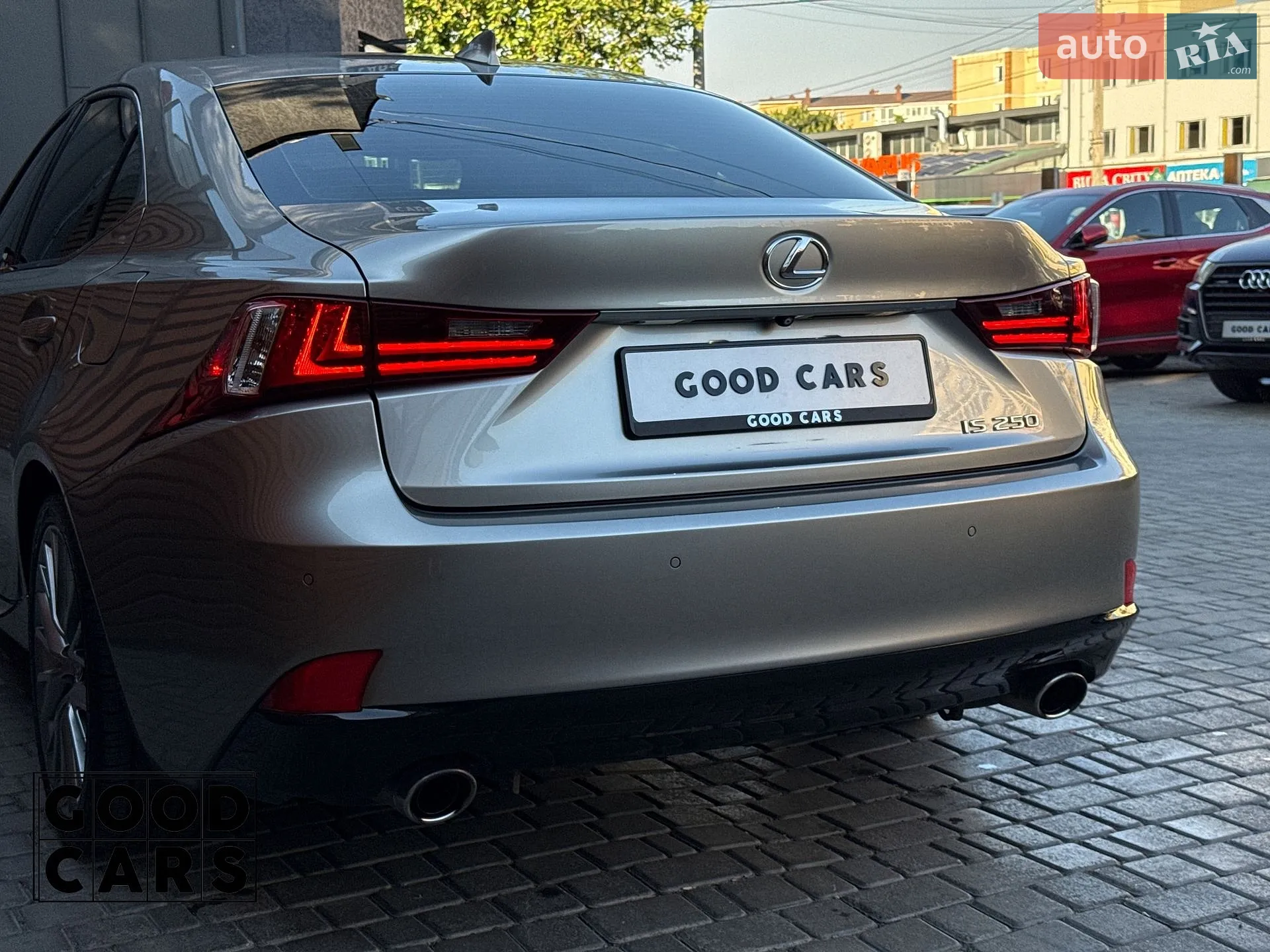 2015 Lexus IS - мініатюра 19