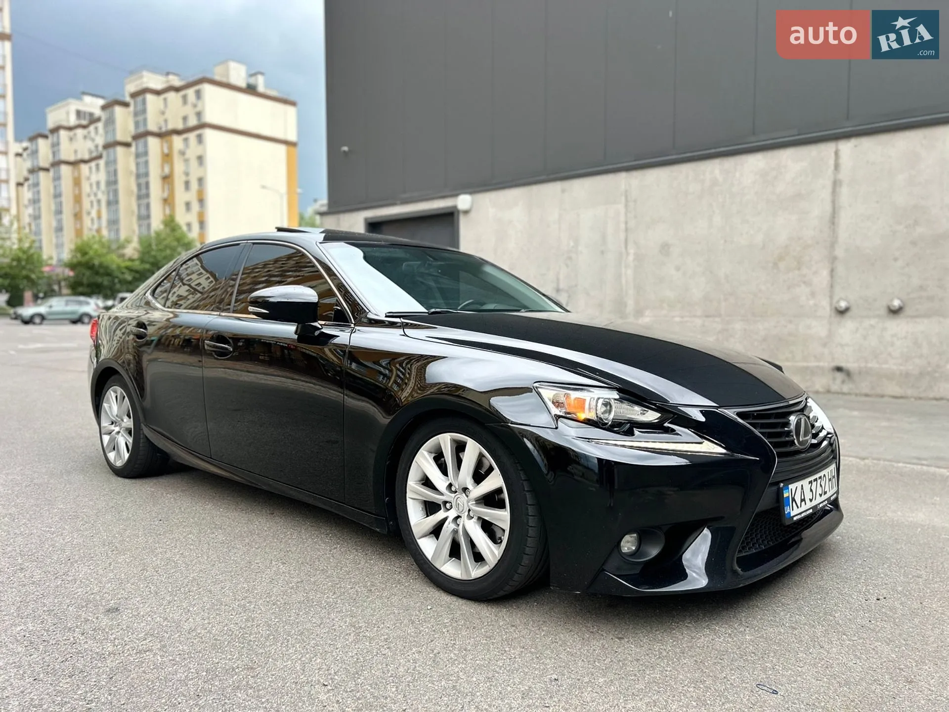 2016 Lexus IS - мініатюра 9