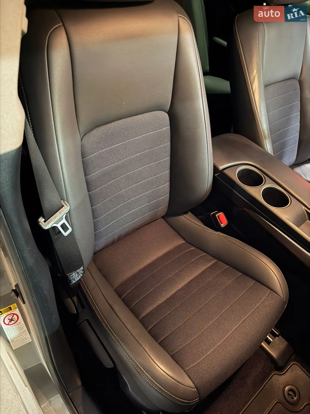 2013 Lexus IS - мініатюра 11