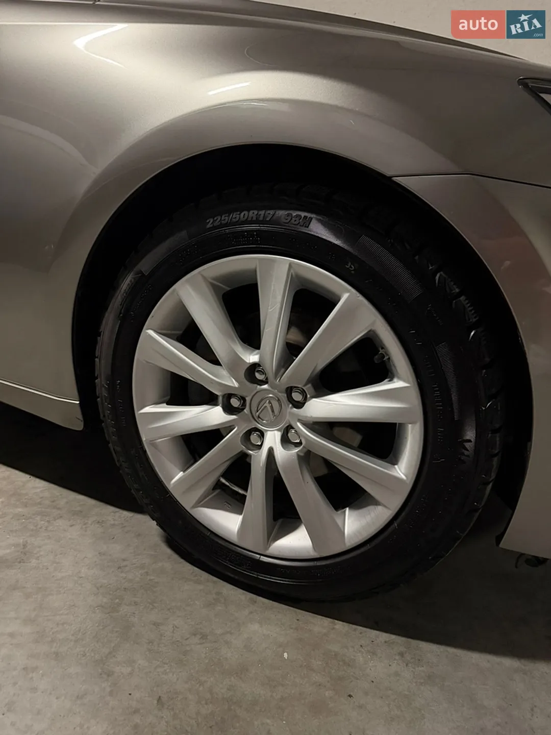 2013 Lexus IS - мініатюра 16