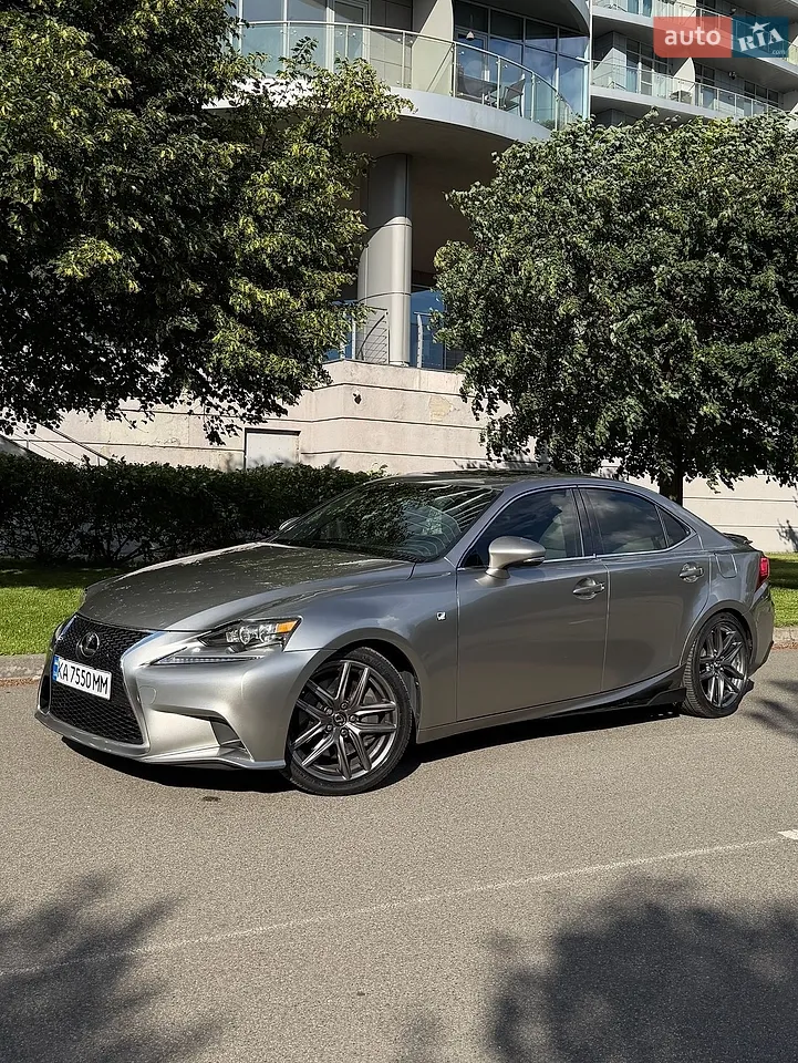 2015 Lexus IS - мініатюра 11