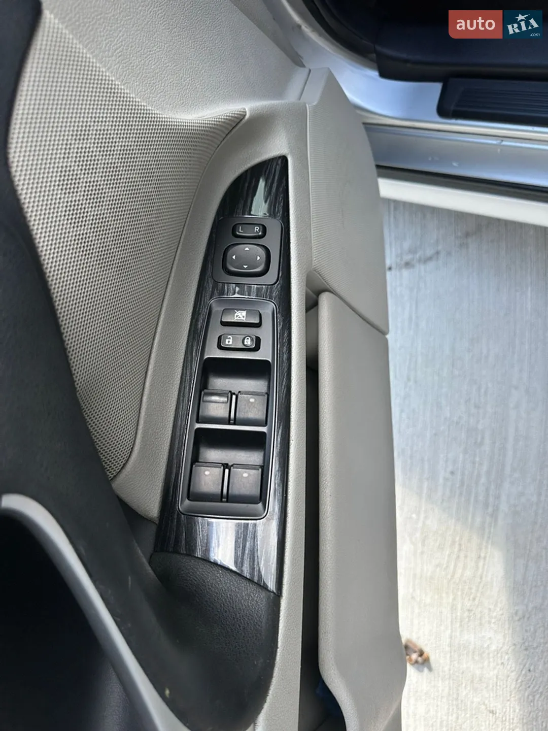 2010 Lexus IS - мініатюра 20