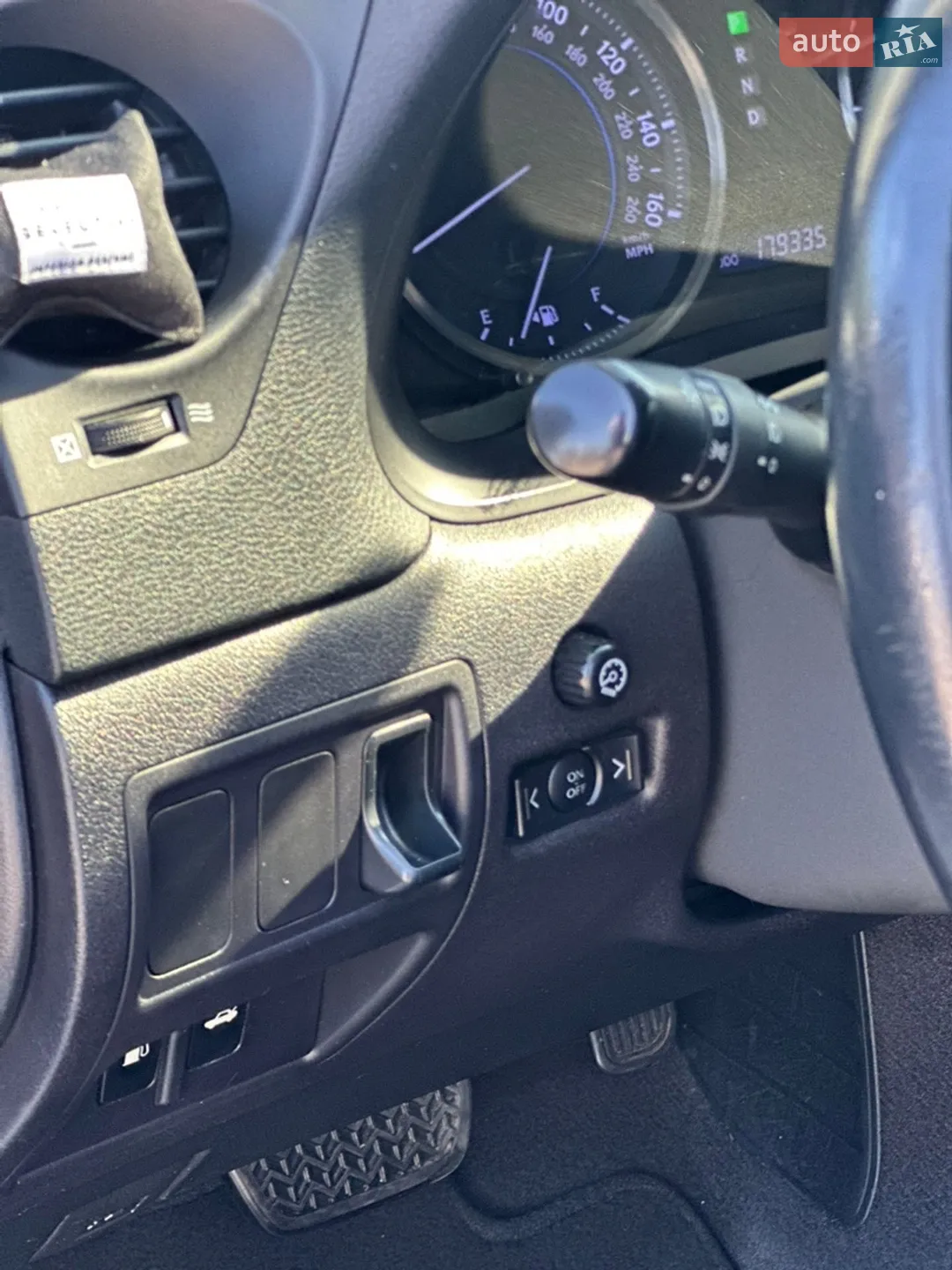 2010 Lexus IS - мініатюра 13