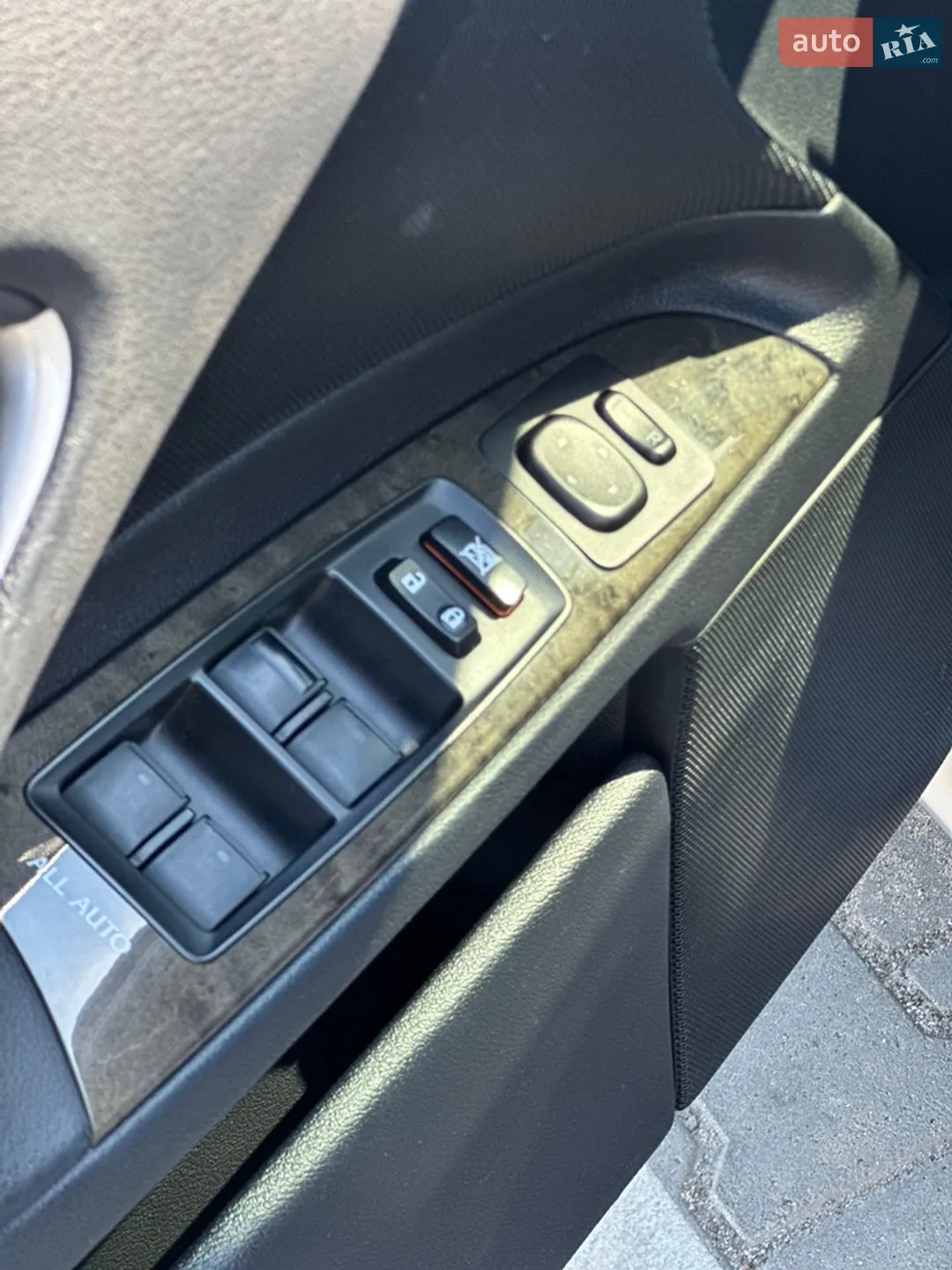 2010 Lexus IS - мініатюра 15