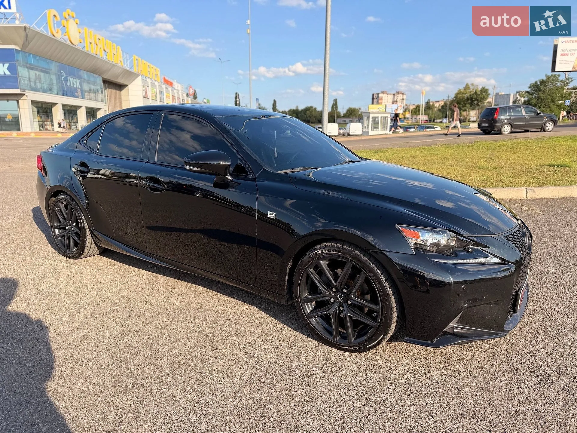 2015 Lexus IS - мініатюра 20
