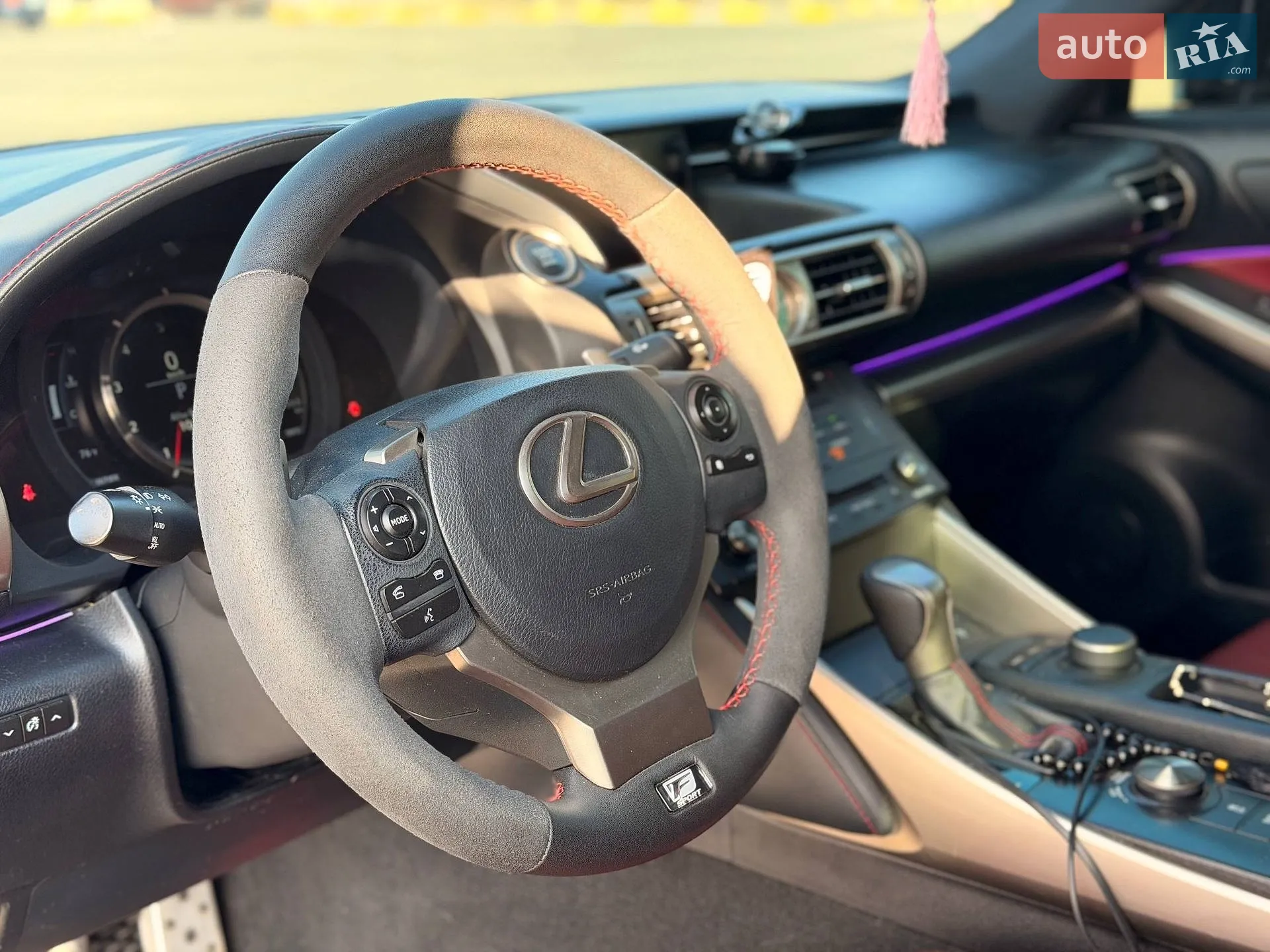2015 Lexus IS - мініатюра 45