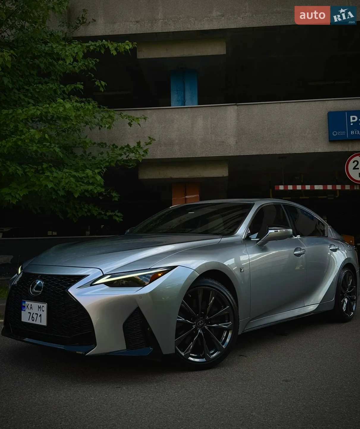 2022 Lexus IS - мініатюра 5