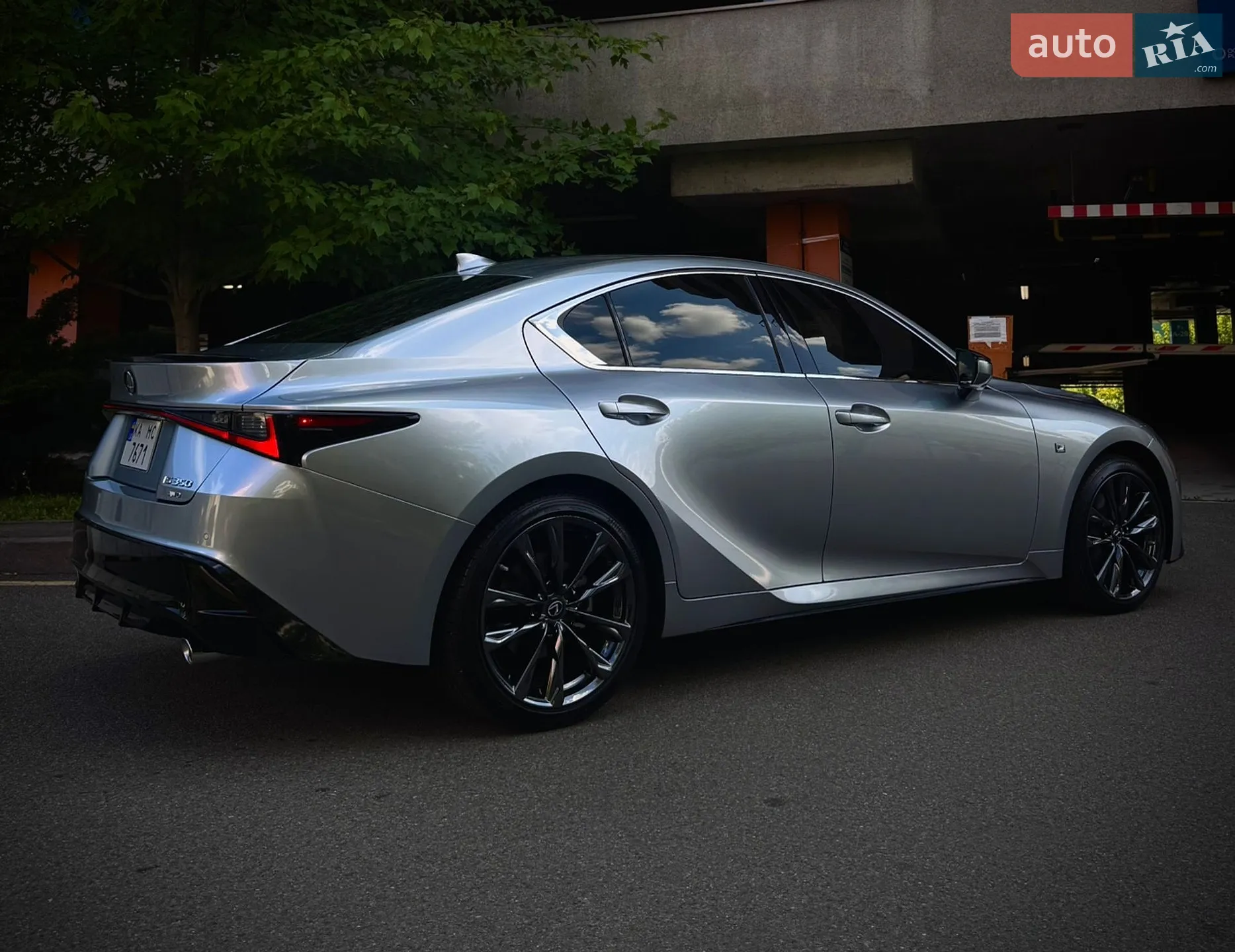 2022 Lexus IS - мініатюра 9